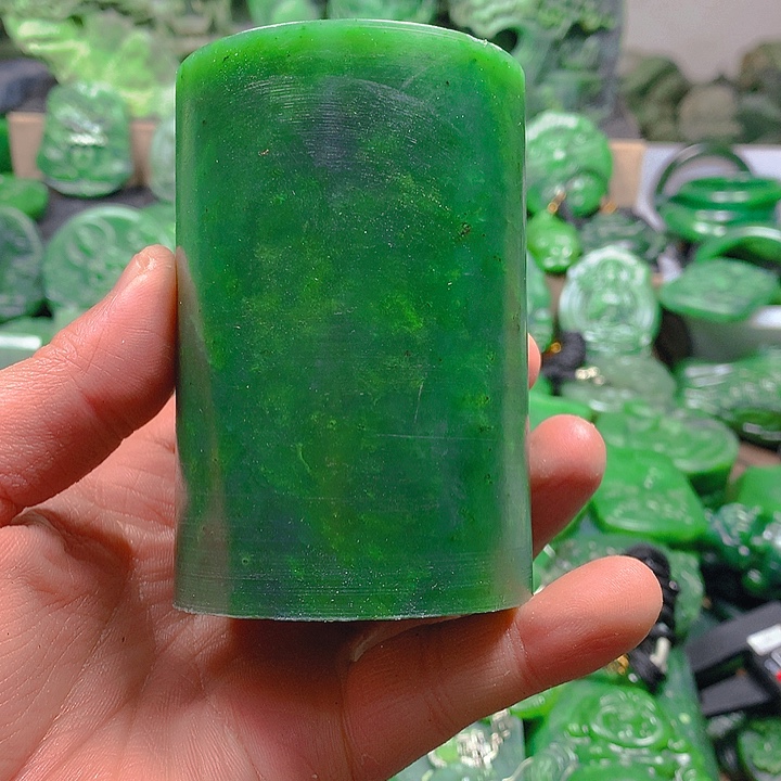 专***）和田玉（碧玉）未镶嵌珠宝半成品