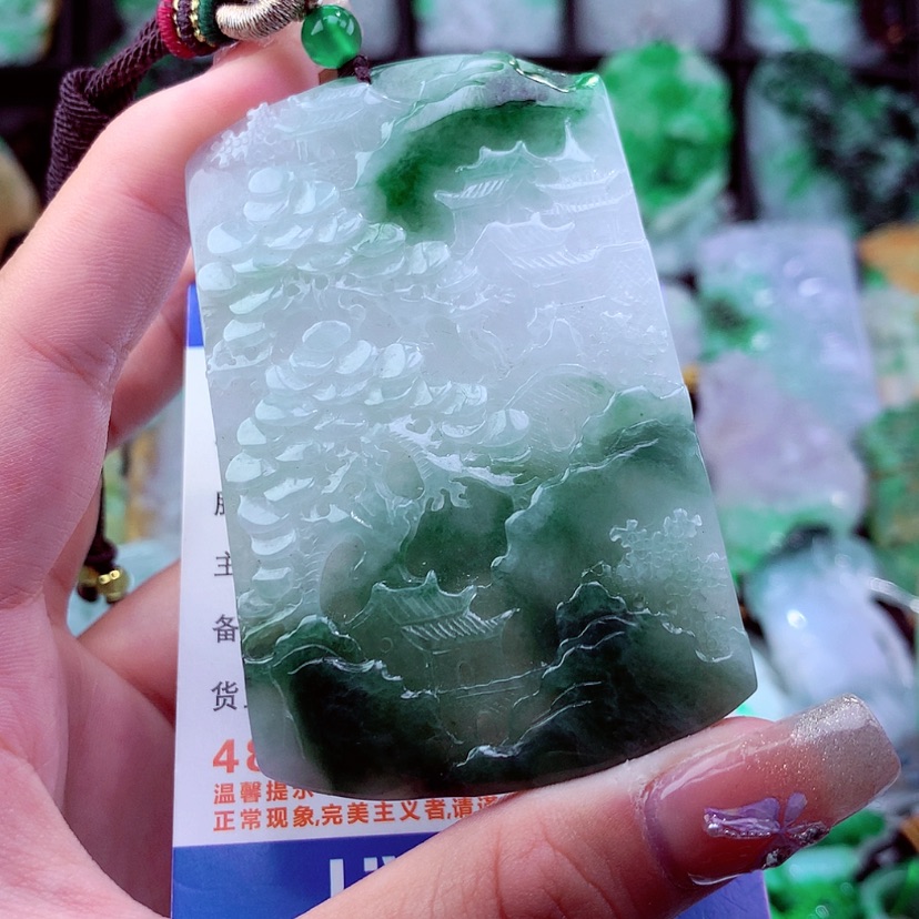 【闪购商品】翡翠颈饰未镶嵌挂件