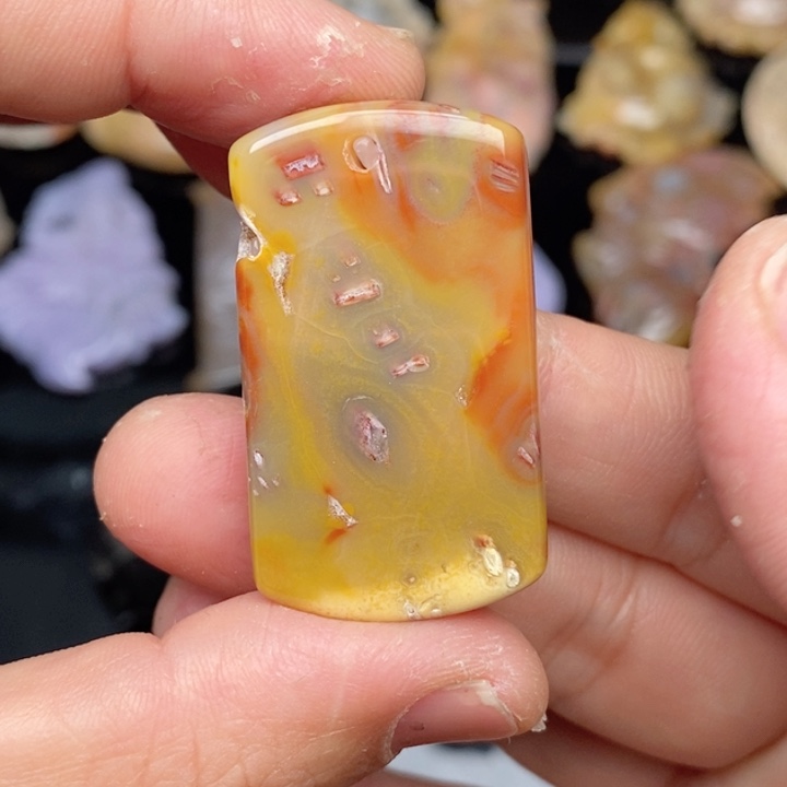 硅化珊瑚（珊瑚玉）手镯未镶嵌