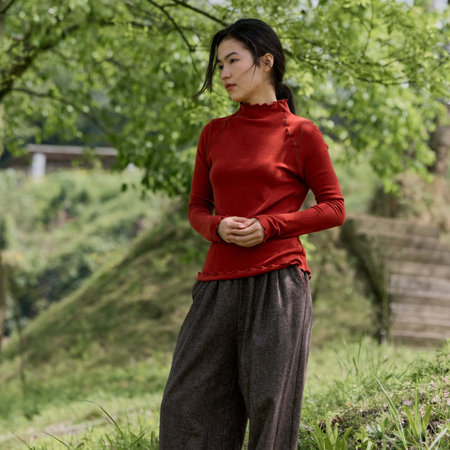 朵朵可可本命年睡衣女2025秋冬新款针织木耳边高领薄长袖单上衣