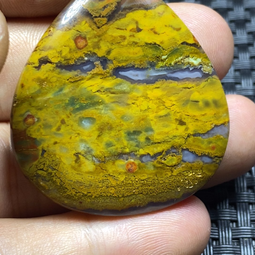 尚***长玛瑙/玉髓未镶嵌颈饰