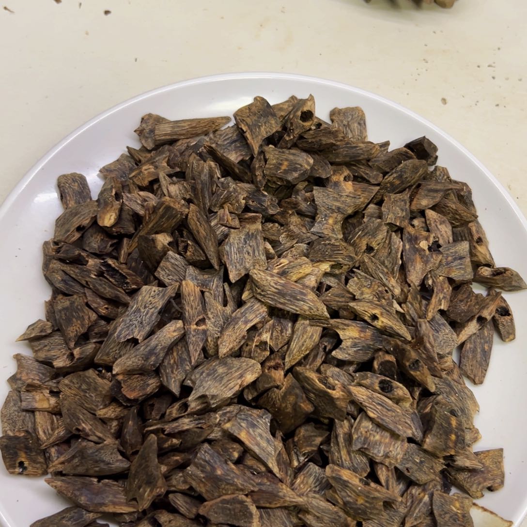 沉香沉香碎屑紫罗兰小块料100克