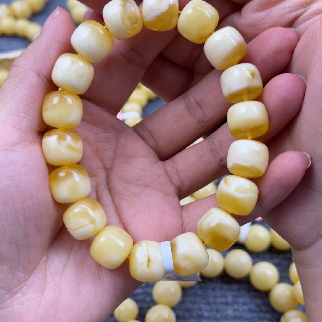 琥珀裸石未镶嵌冬**炒尺寸