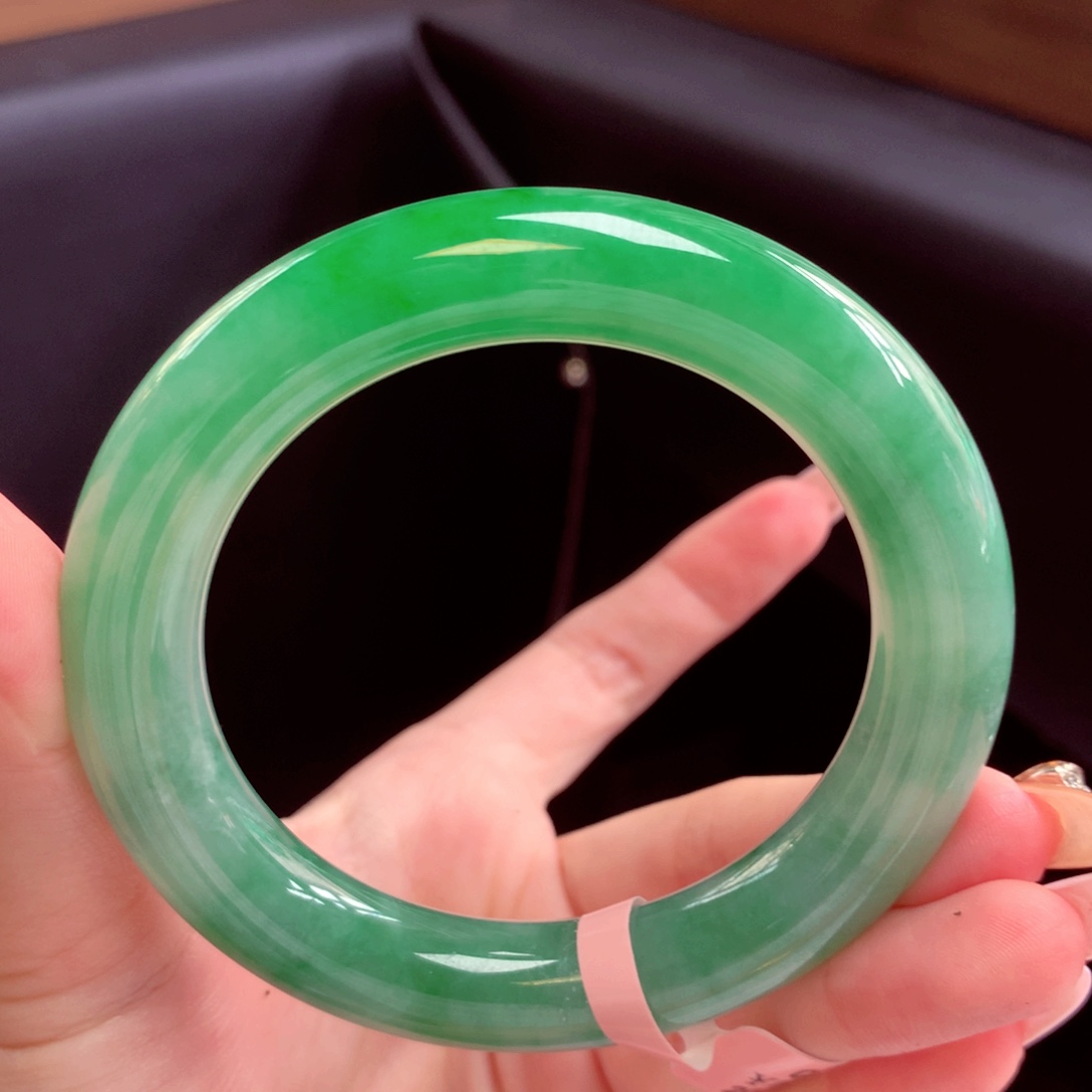 猫***条翡翠未镶嵌手镯翡翠