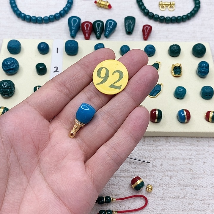 吊坠柏香籽/百香籽田****翠