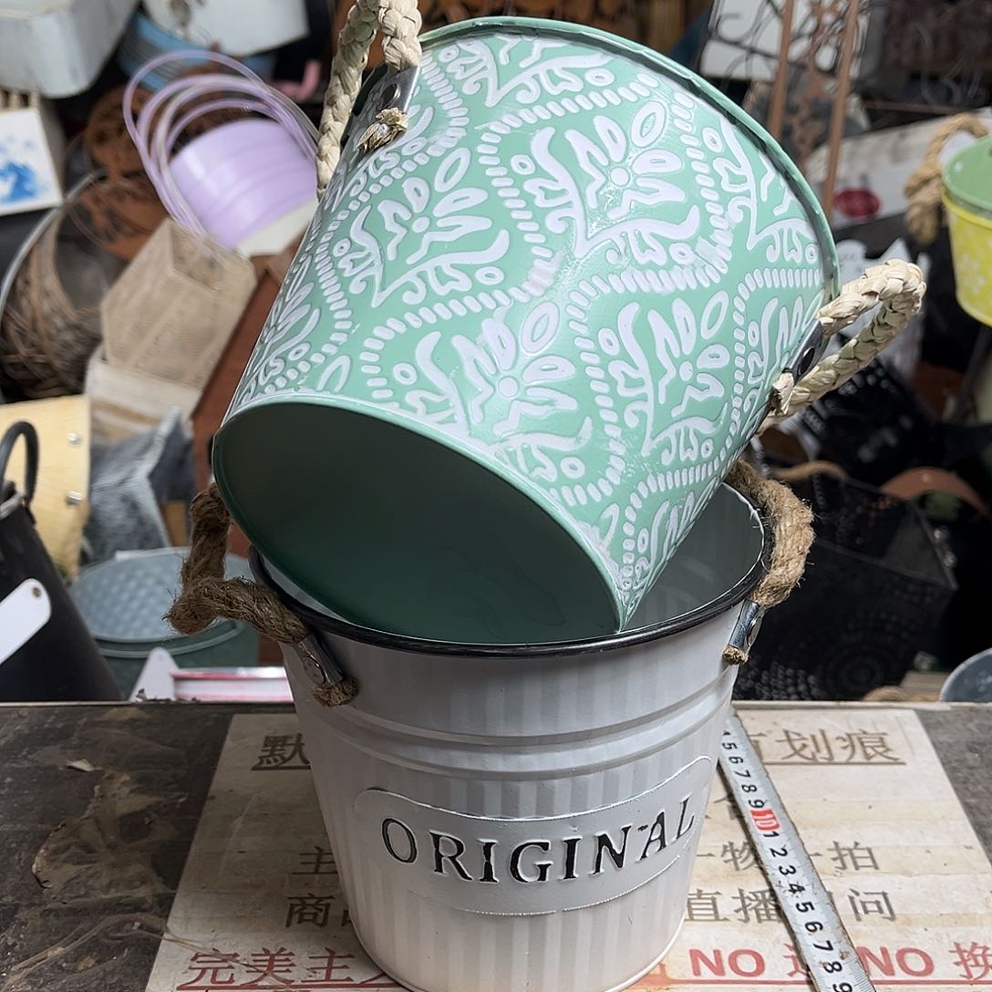 铁默认瑕疵介意勿拍，发出no退no换