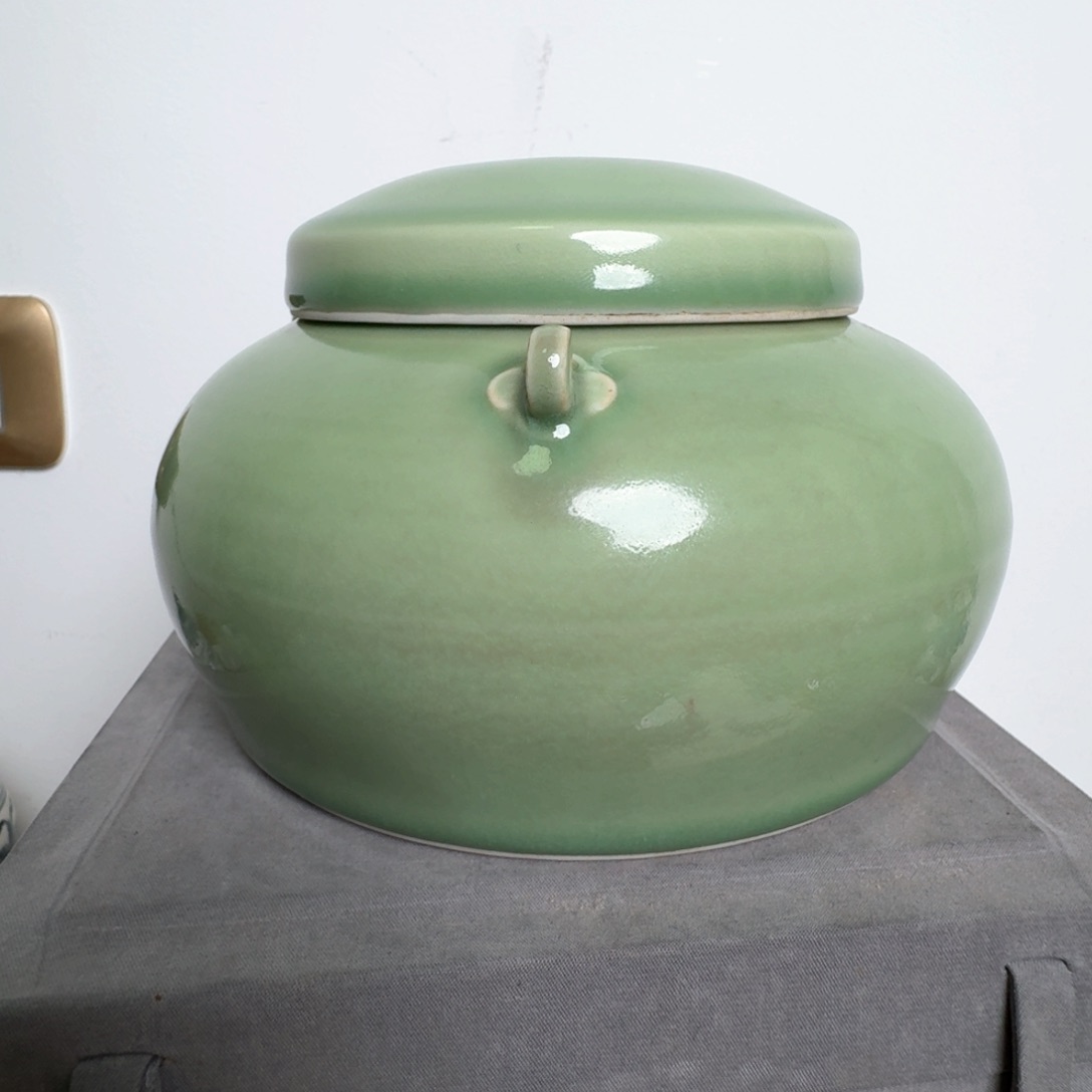 其他安*苹果绿釉三系盖罐