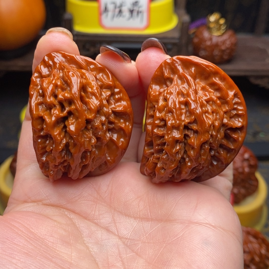 吊坠文玩核桃野生半壁