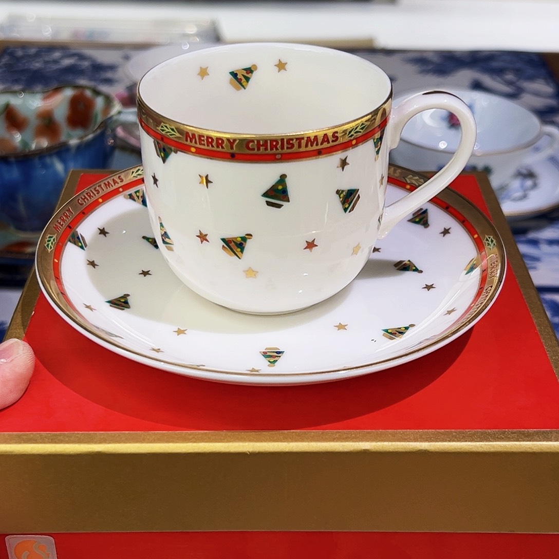 咖啡杯和茶杯是很配噢哦