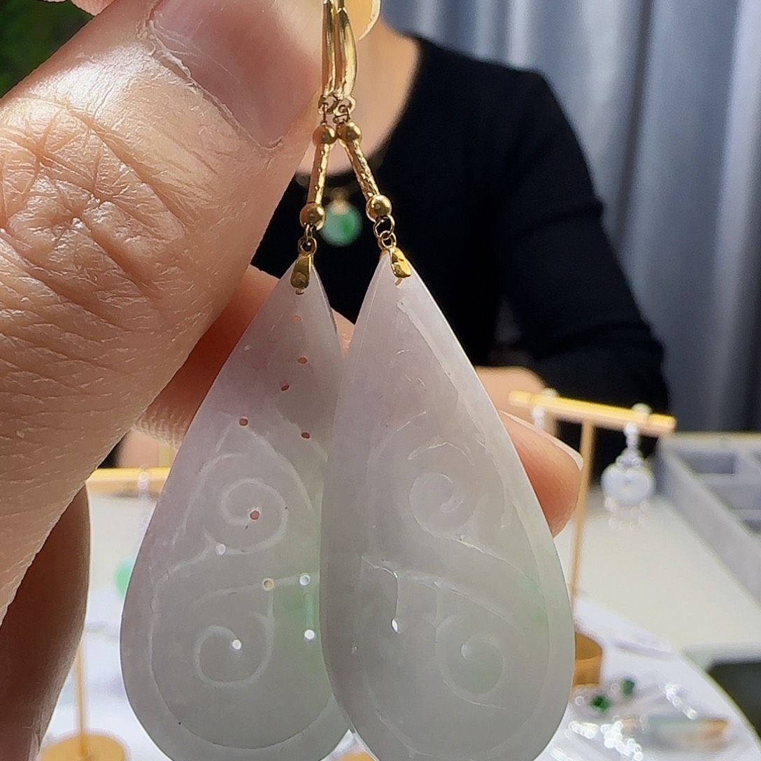 翡翠耳饰18K金镶嵌天然缅甸