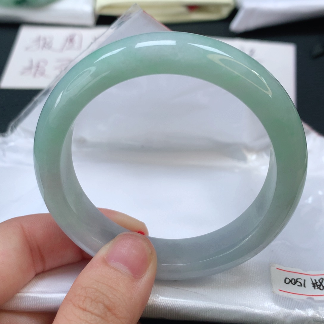 翡翠手镯未镶嵌翡翠手镯52.9