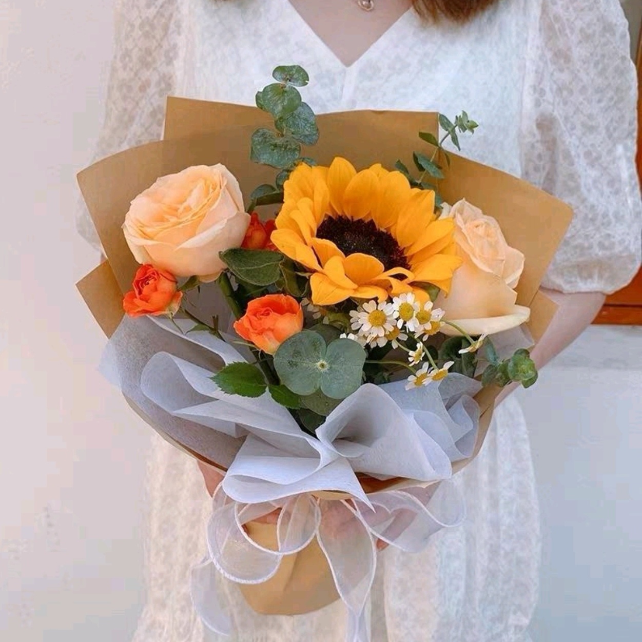 大连自提向日葵混搭小花束见面鲜花创意礼品香槟玫瑰橙芭比洋甘菊