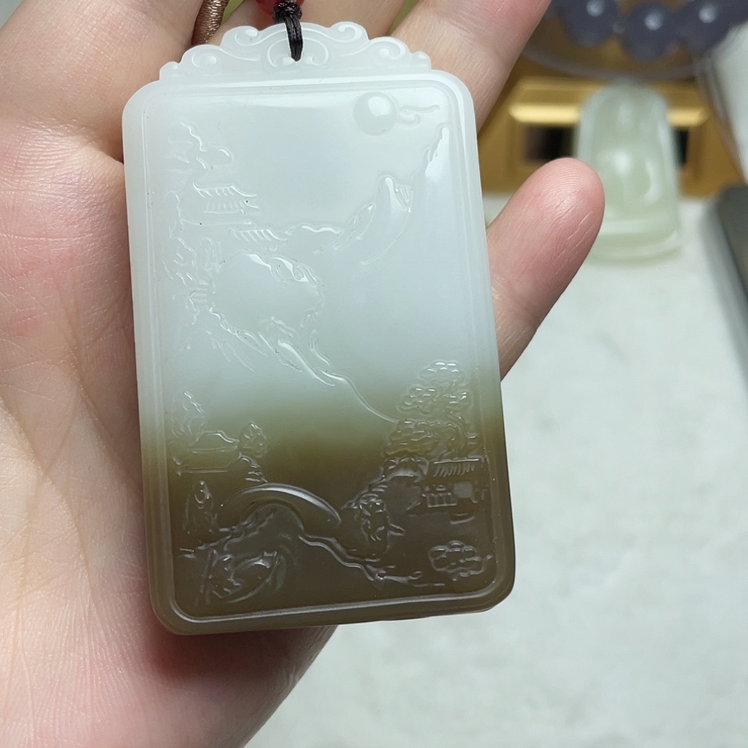 和田玉未镶嵌颈饰