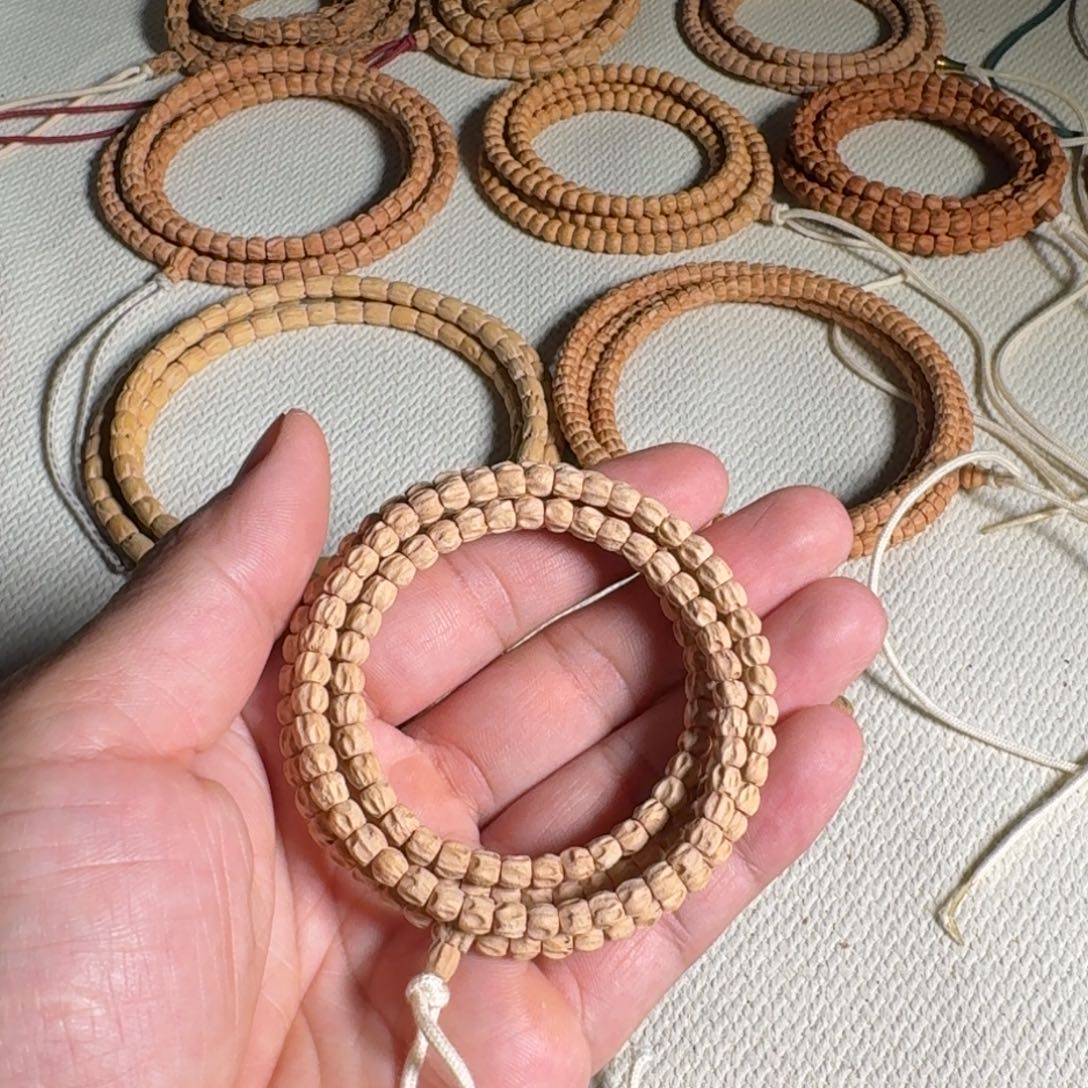 柏香籽/百香籽吊坠