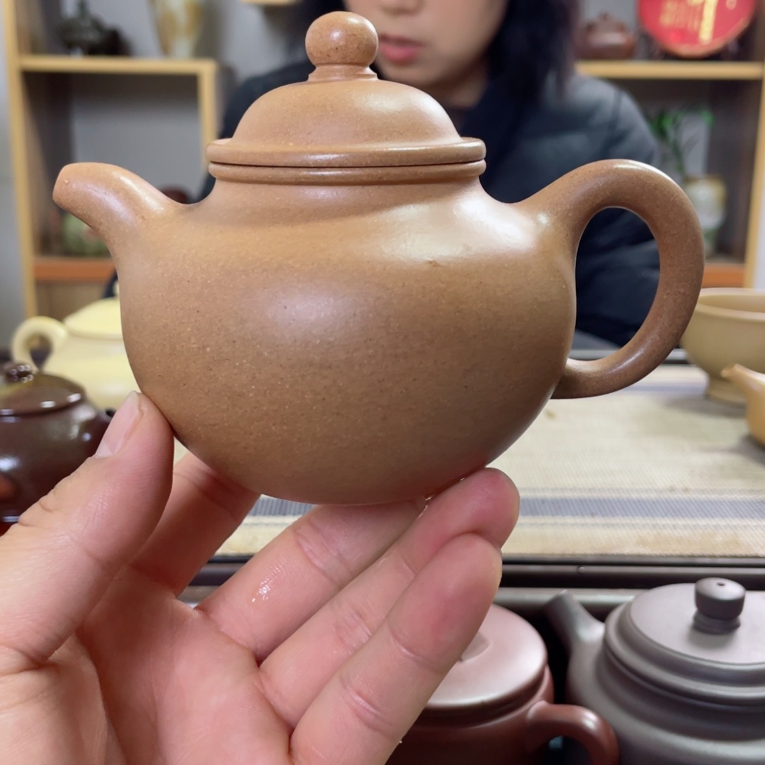 紫砂茶壶大亨掇球