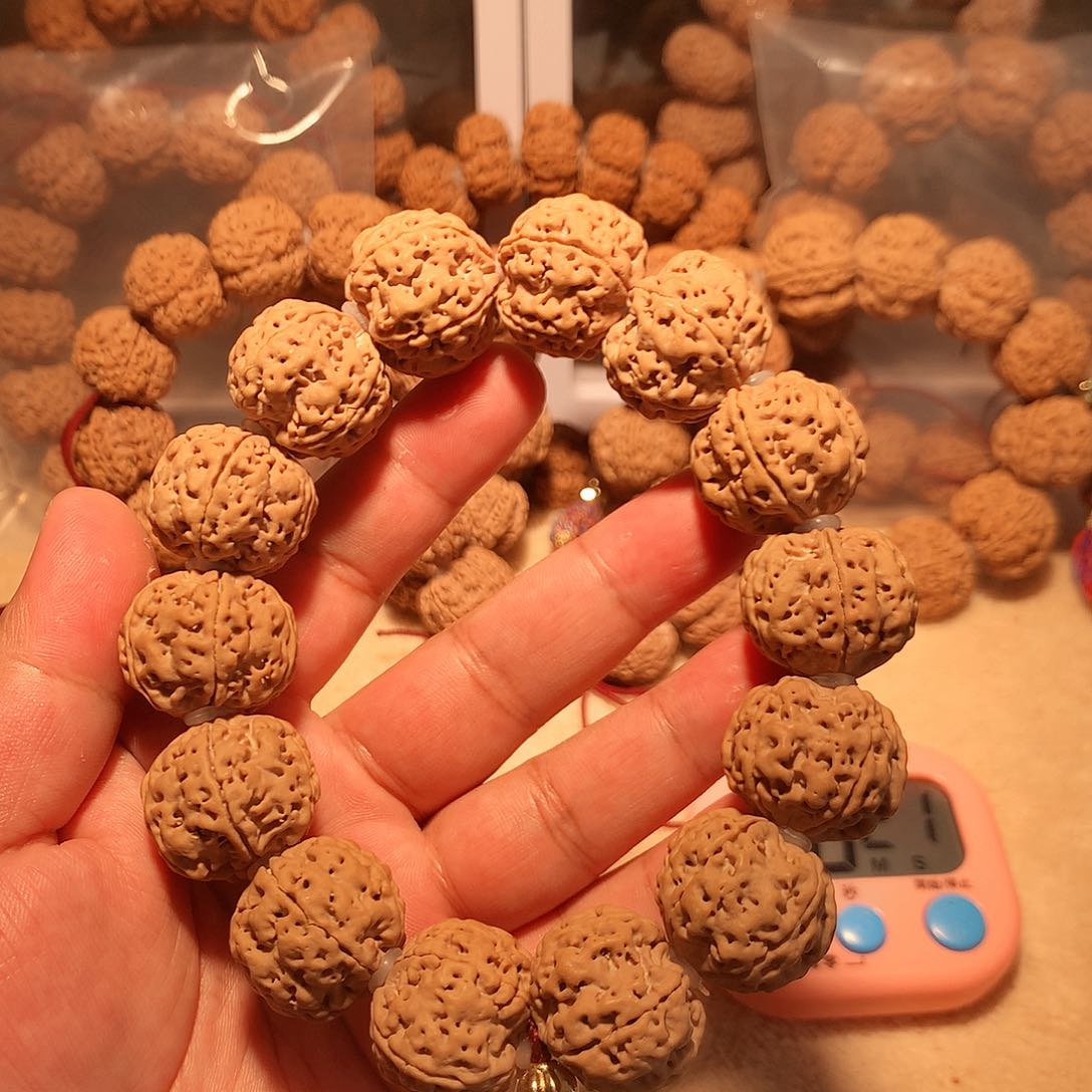 金刚菩提吊坠煎**子7。     