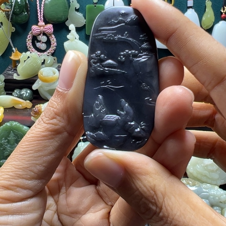 颈饰未镶嵌和田玉