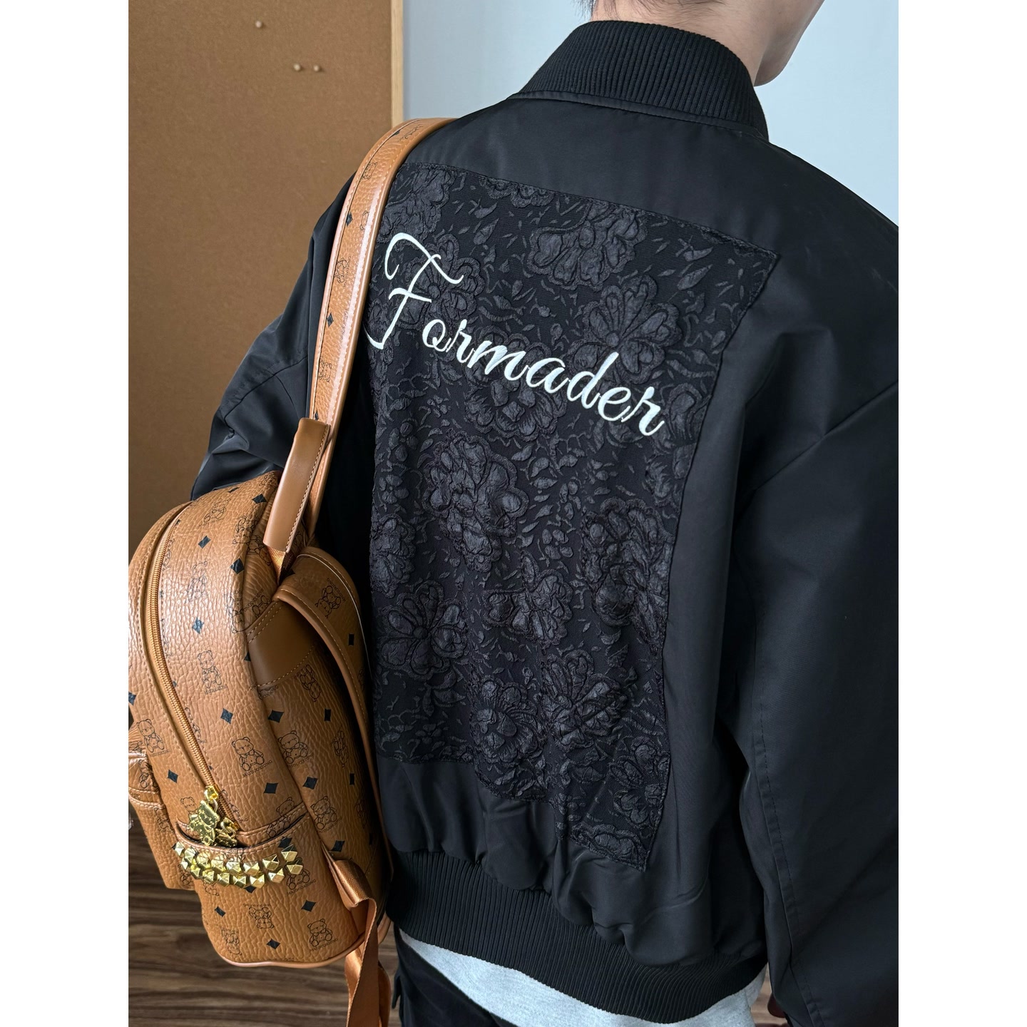 美式潮流小香风浮雕刺绣外套高街ins潮高级感棒球服短款夹克5101