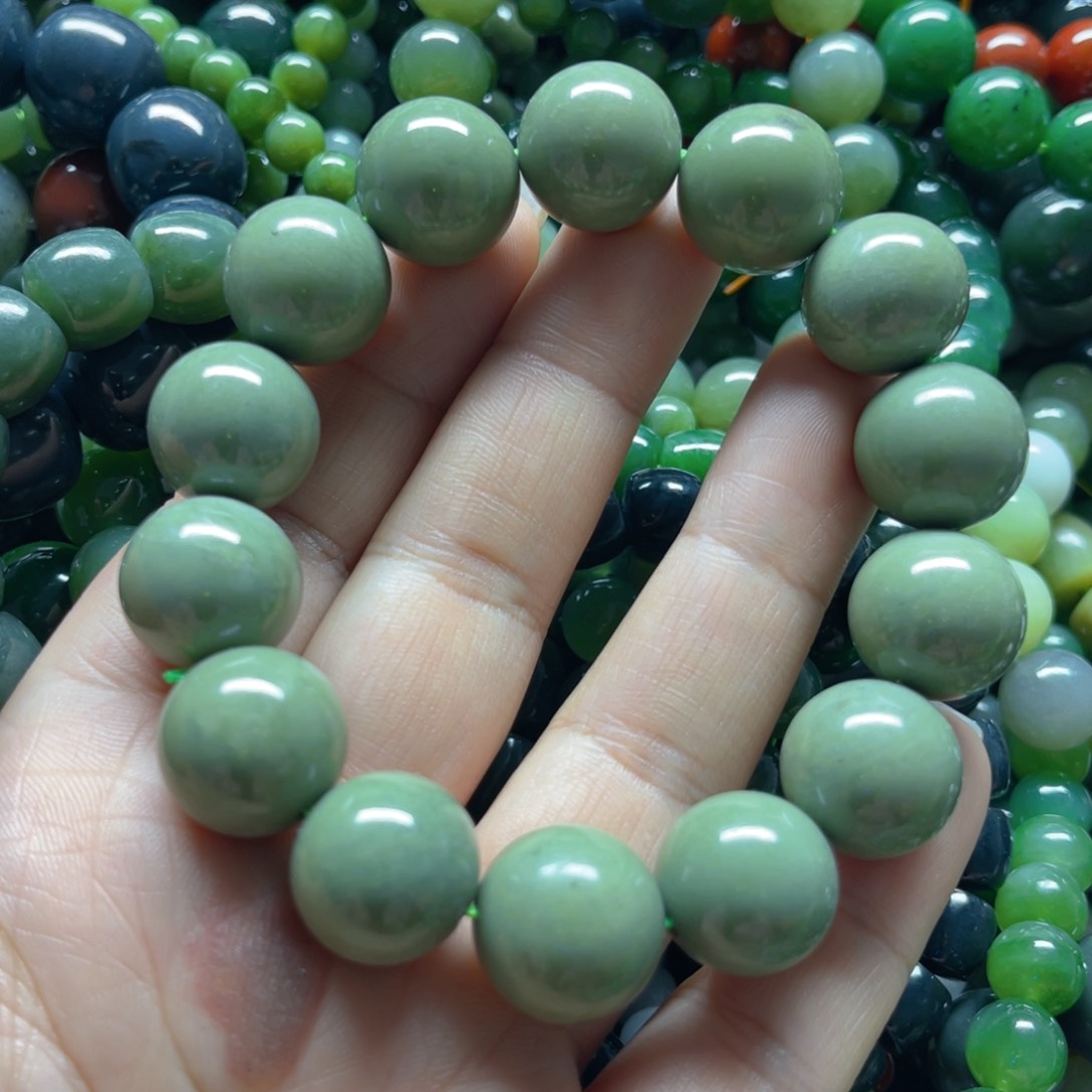 和田玉手链未镶嵌