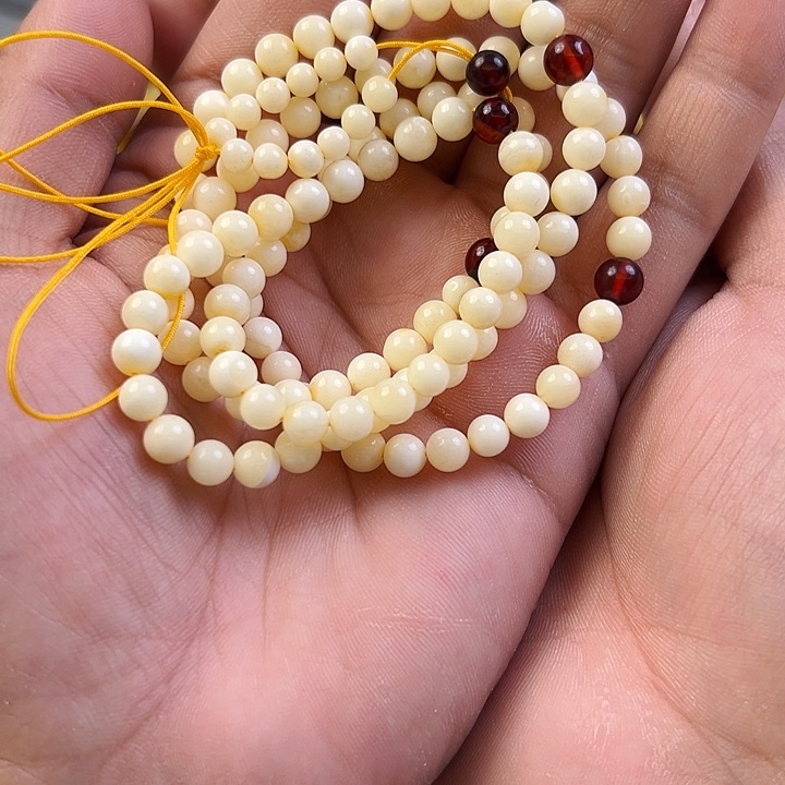 蜜蜡颈饰未镶嵌蜜蜡