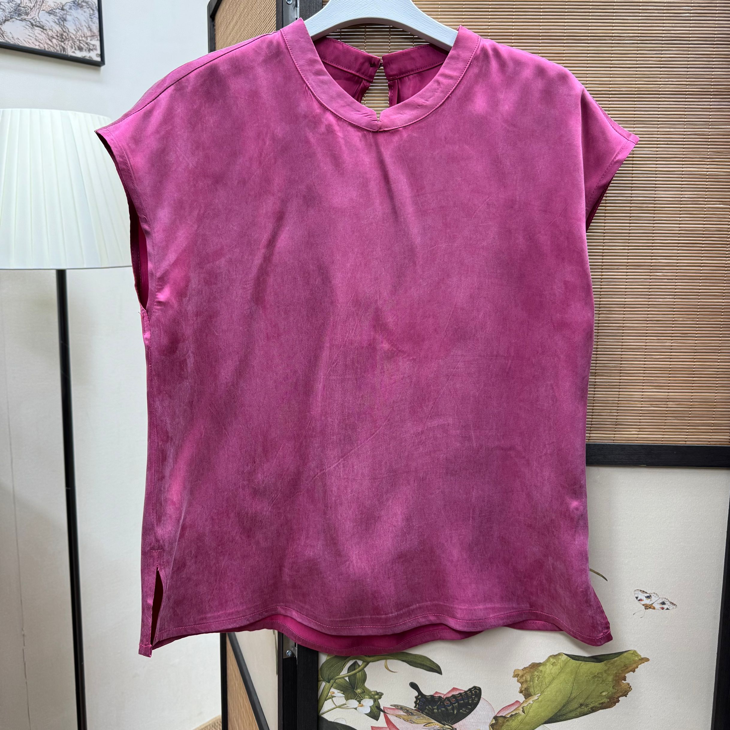 []玫红奥戴休闲风常规款圆领民族风螺纹T恤女款紫色时尚休闲