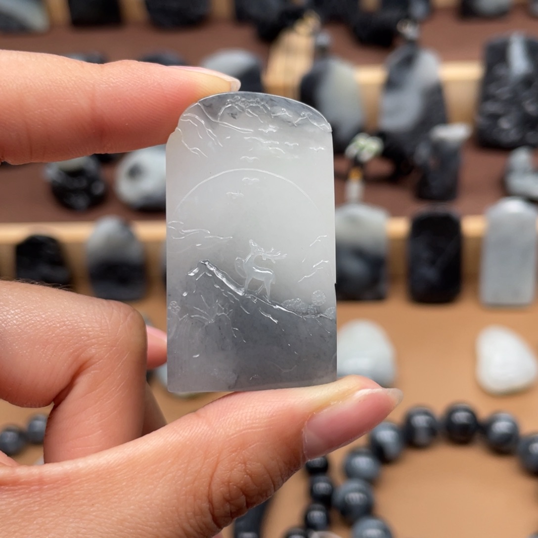 和田玉颈饰未镶嵌