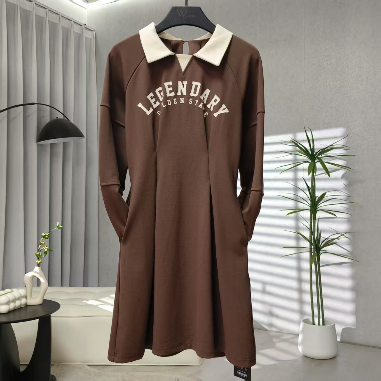 【小黑南油】Z1049  女装时尚收腰显瘦长袖连衣裙咖色H8118