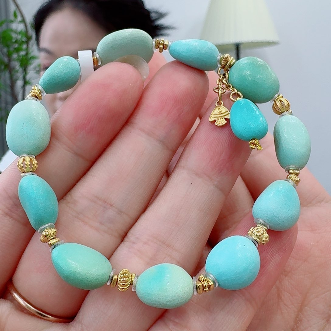 未镶嵌绿松石珠宝奇石