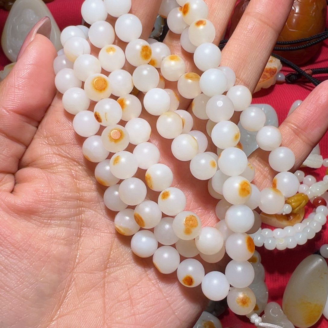 和田玉挂件未镶嵌沿**步