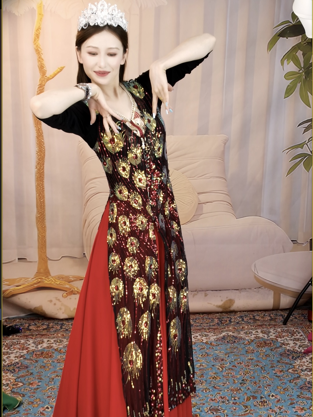 厂家直销 新疆舞重工亮片凤尾弹力长马甲百搭