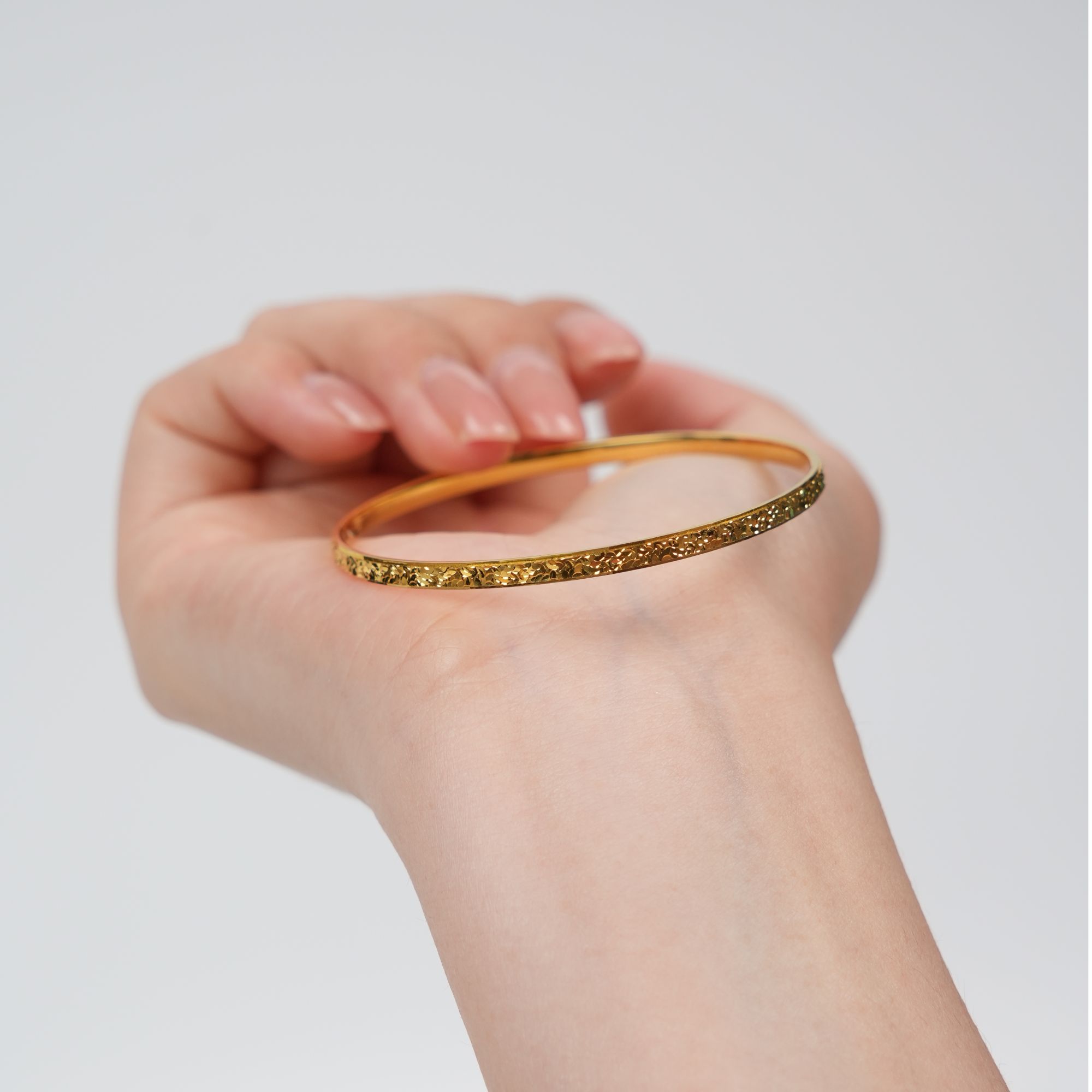 【金手镯】宽面碎冰黄金手镯足金999零附加精致百搭通勤送女友