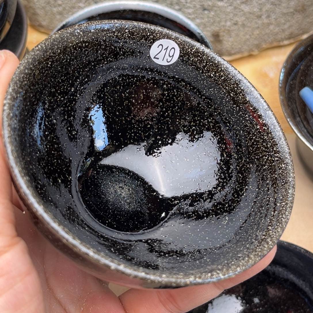 茶盏义兴龙窑坚持真柴烧