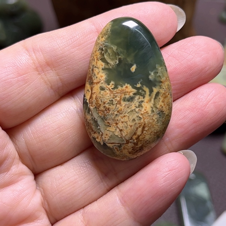 岫岩河磨玉（透闪石质玉）手绳未镶嵌晓*