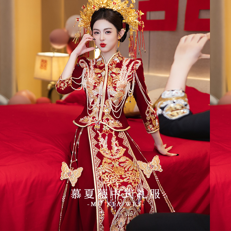 高级丝绒秀禾服新娘秋冬结婚嫁衣