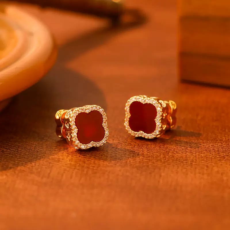 铜合金锆石耳饰 镀k金爆款时尚四叶草耳环银针轻奢高贵风LY005