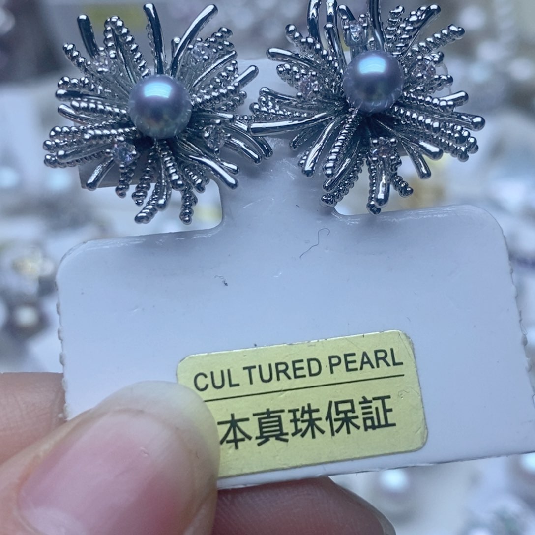 银S925镶嵌耳钉淡水珍珠