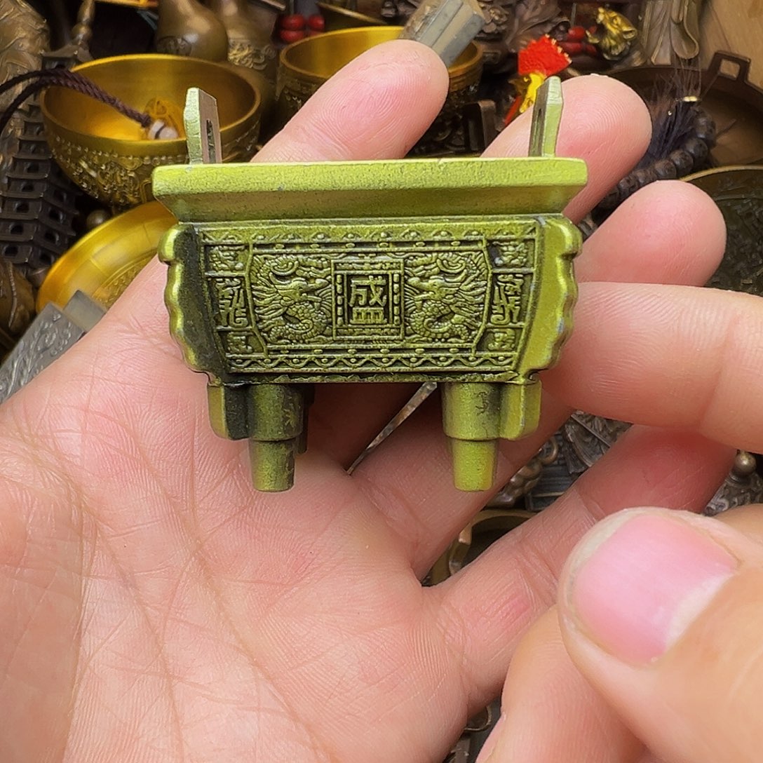 精品铜器，精美文玩