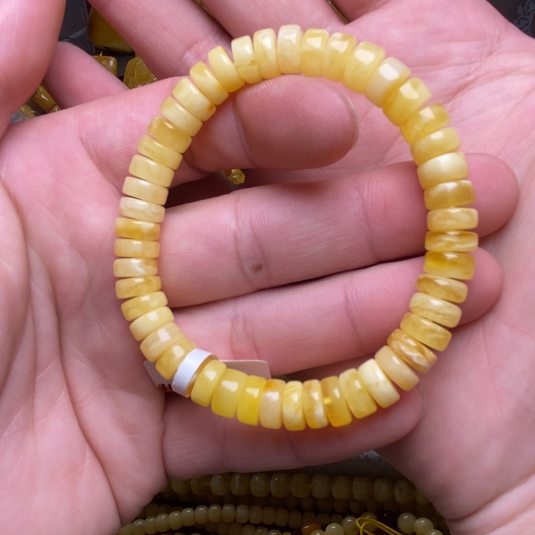 琥珀未镶嵌裸石蜜蜡