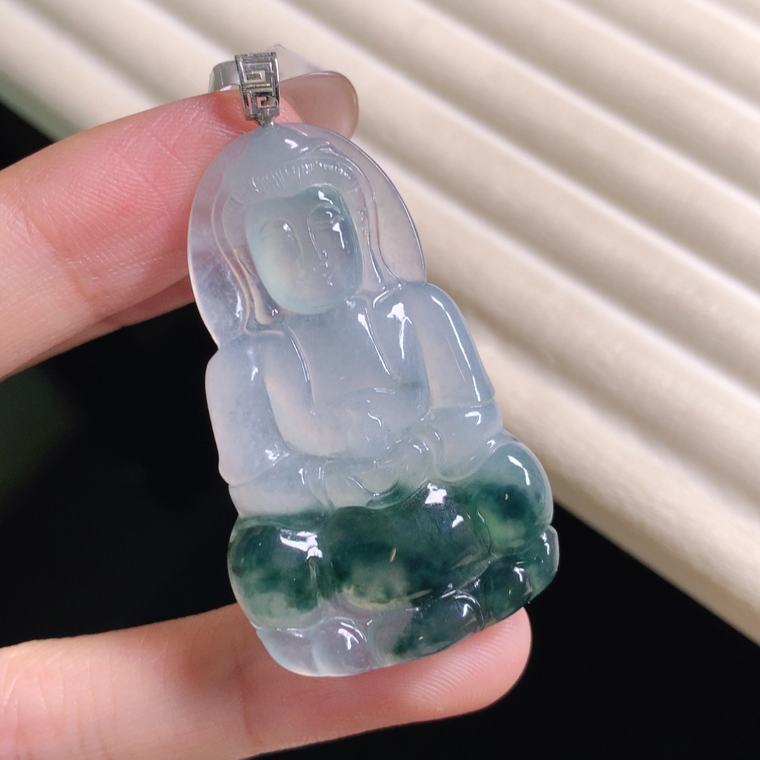 翡翠颈饰18K金镶嵌观音