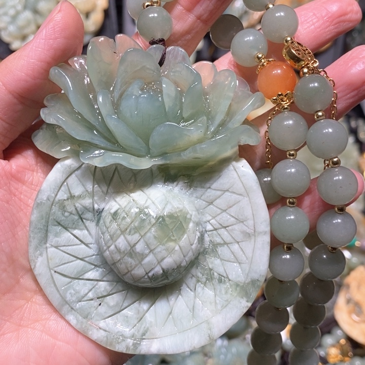 岫玉毛衣链未镶嵌