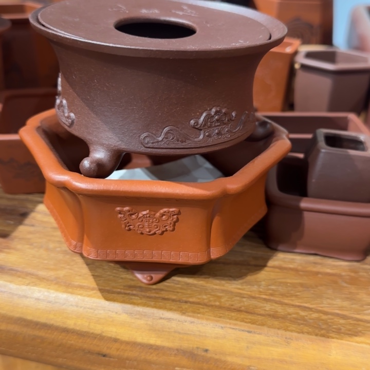 紫砂花盆金*狼全手工制作