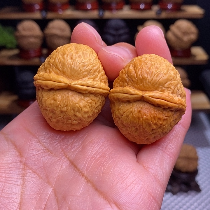 文玩核桃吊坠石奎元宝1