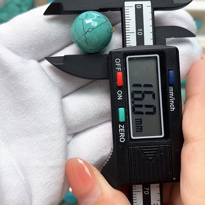 绿松石珠宝未镶嵌