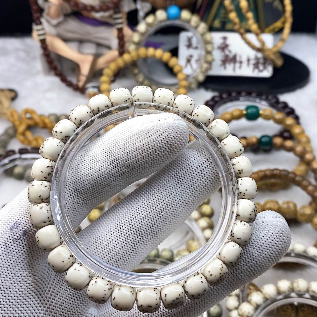 星月菩提手串忠*河豚