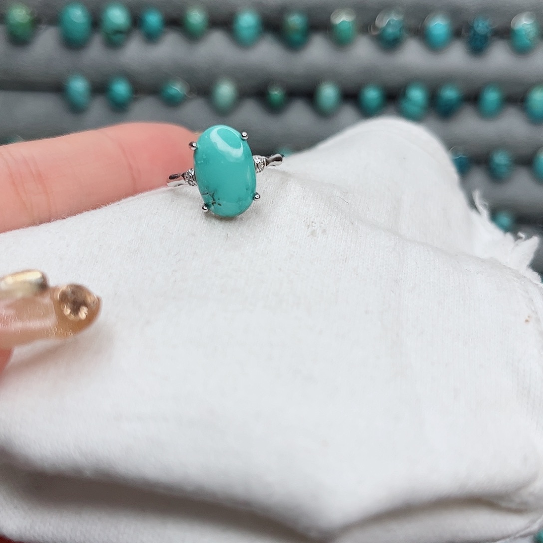 绿松石绿松石未镶嵌