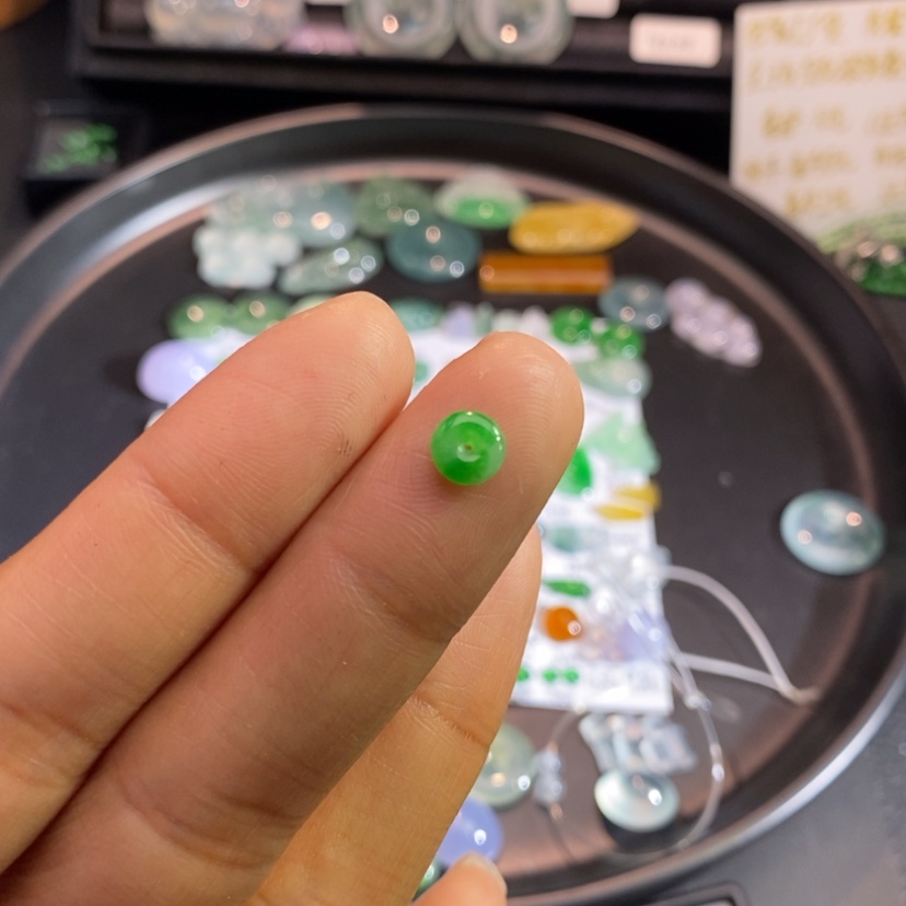 【闪购商品】翡翠挂件未镶嵌扣子