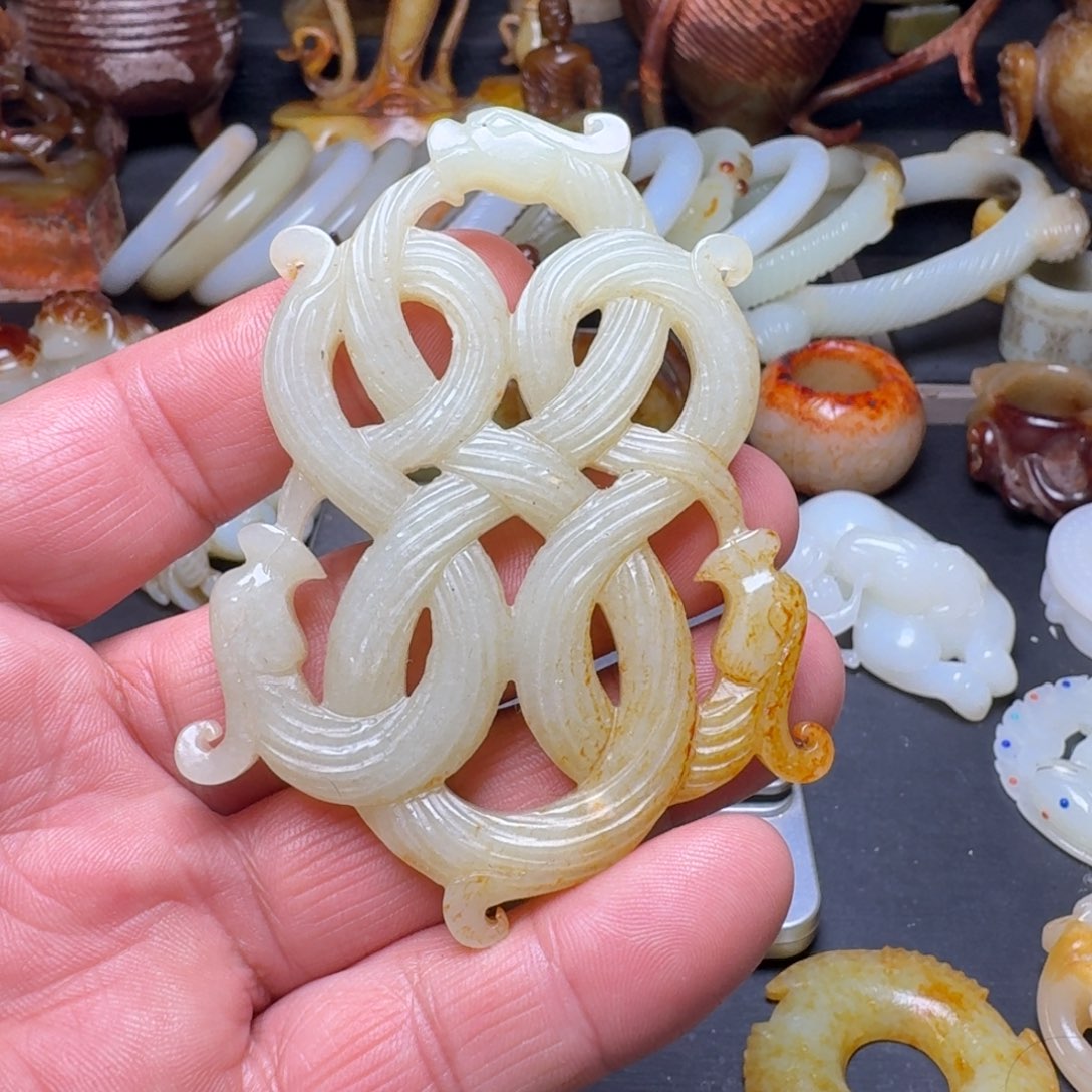 和田玉挂件未镶嵌