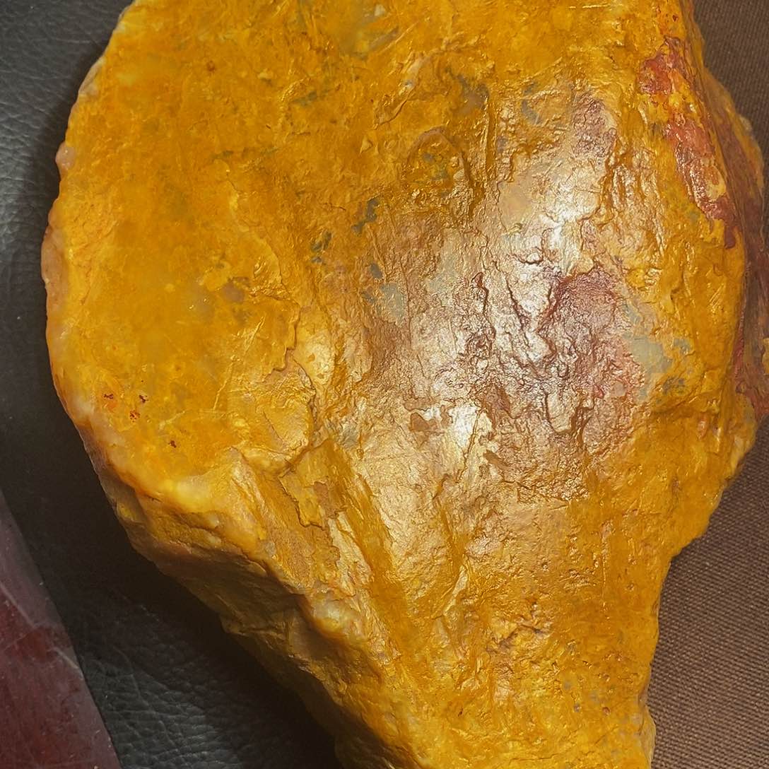 昌化石1**熊昌化田黄石