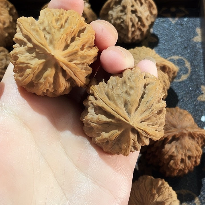 富***吊坠文玩核桃苹果园