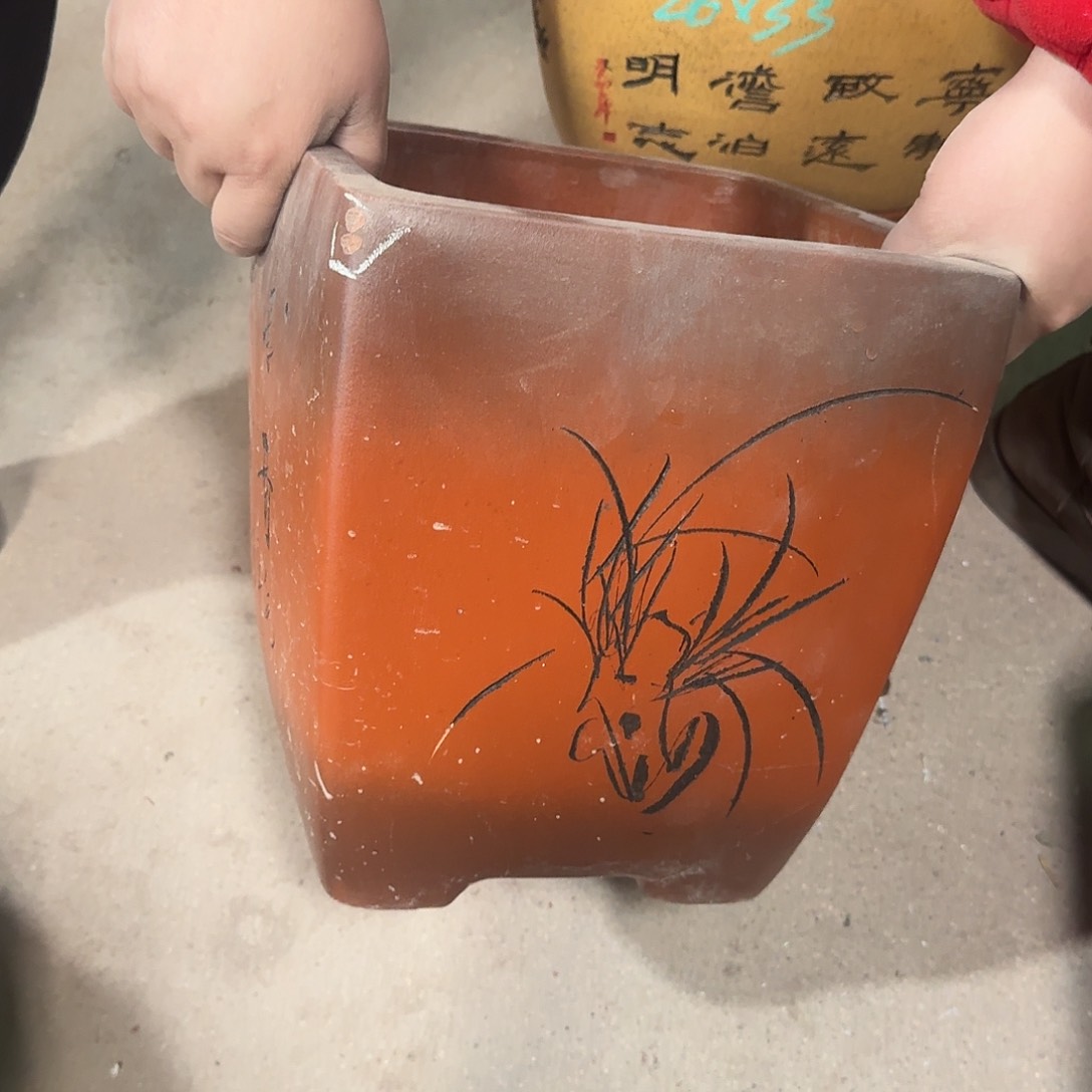 紫砂花盆鹿**深紫砂花盆